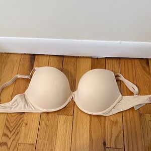 PINK Victoria's Secret Cream Bra